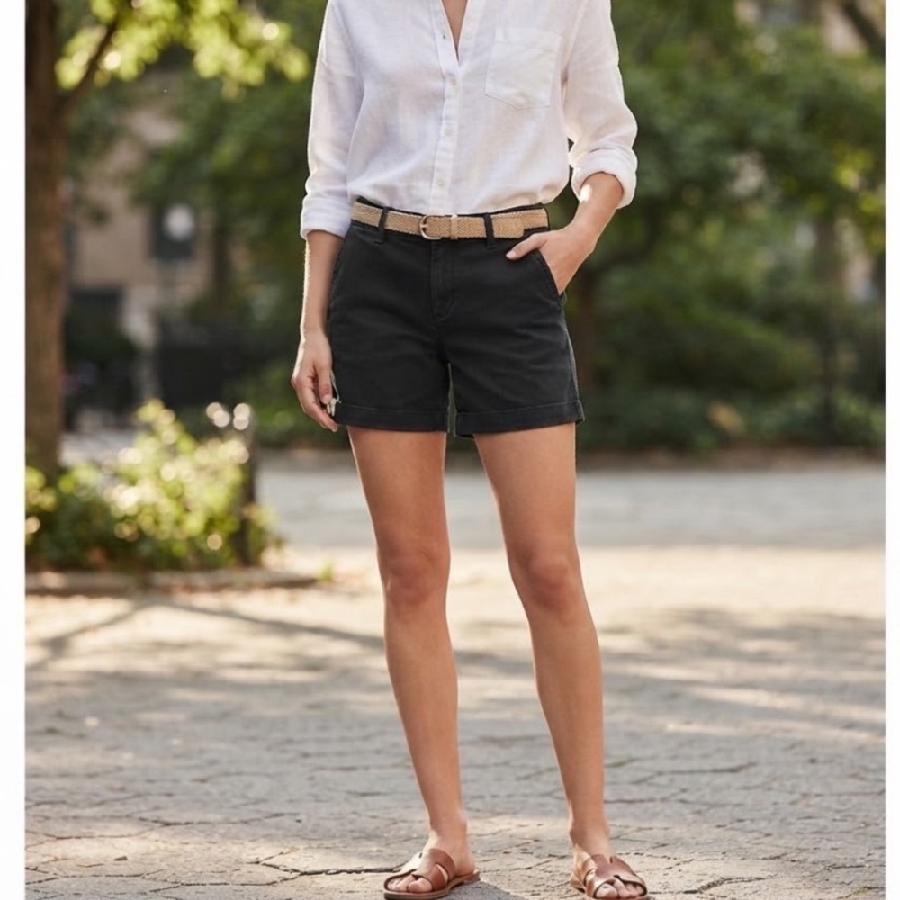 Banana Republic Women Gray Chino Shorts Size 12 Cotton Blend Stretch